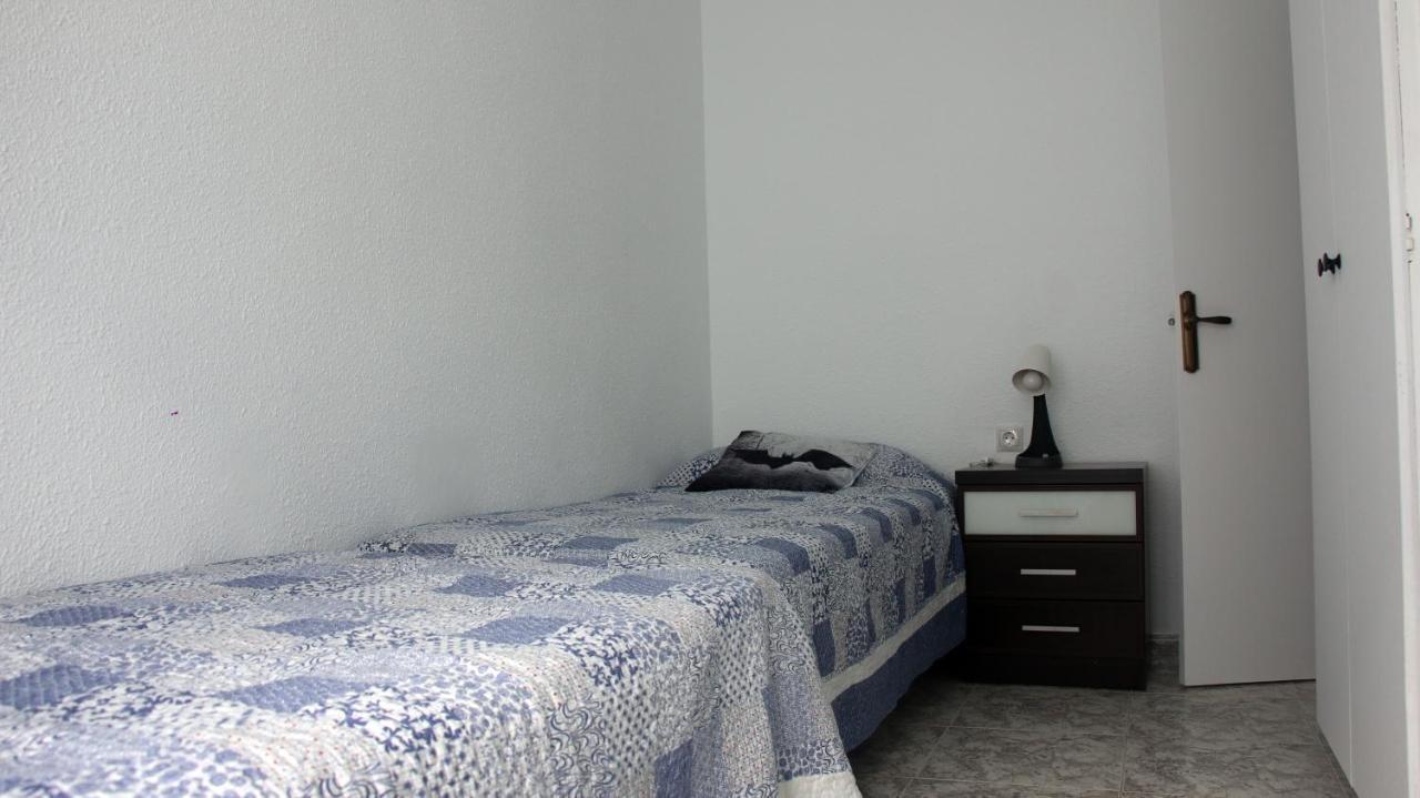 Sta. Eulalia Familias Arysal Apartment Салоу Екстериор снимка