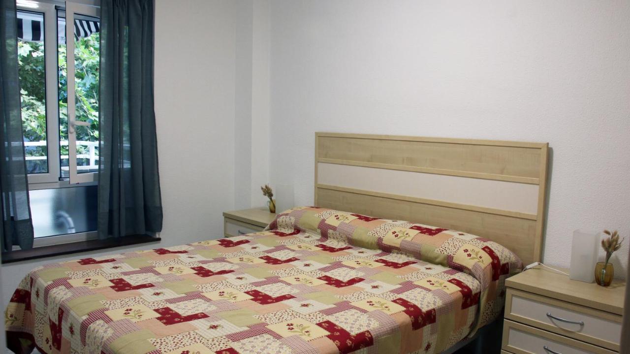 Sta. Eulalia Familias Arysal Apartment Салоу Екстериор снимка