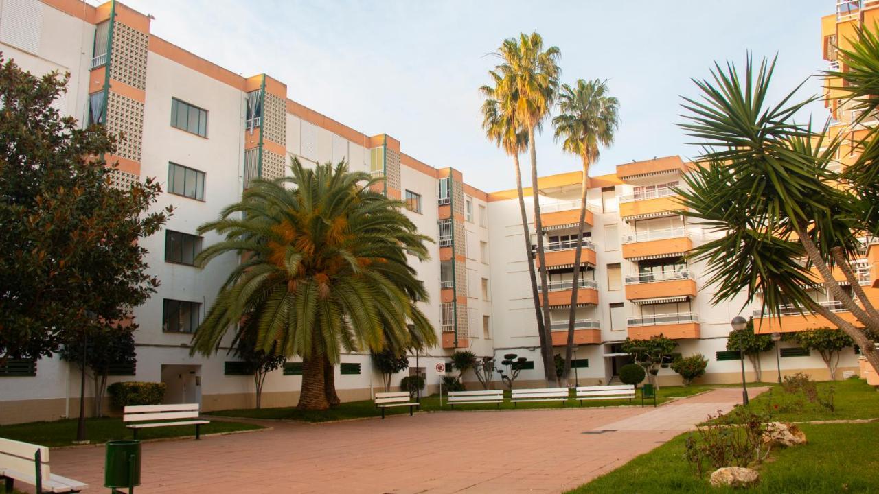 Sta. Eulalia Familias Arysal Apartment Салоу Екстериор снимка
